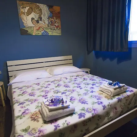 Hostel Wow